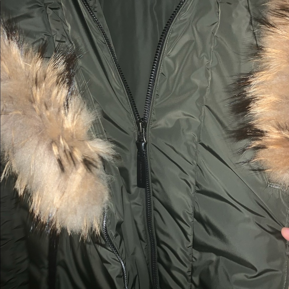 MACKAGE - 💯 Authentic Adali - Down Coat with Natural Fur !!! Size M - Picture 4 of 11